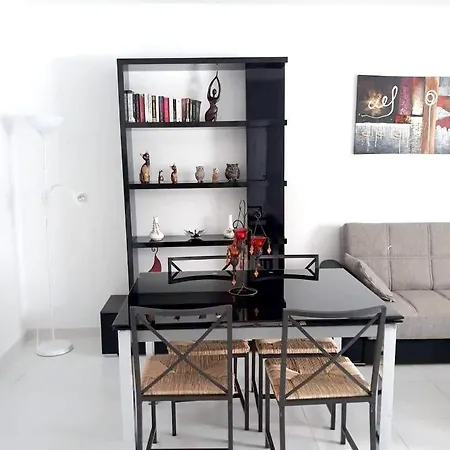 Appartement One Bedroom Appartement With Shared Pool And Enclosed Garden At Costa Del Silencio 1 Km Away From The Beach