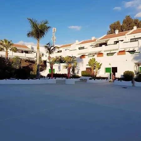 Appartement One Bedroom Appartement With Shared Pool And Enclosed Garden At Costa Del Silencio 1 Km Away From The Beach